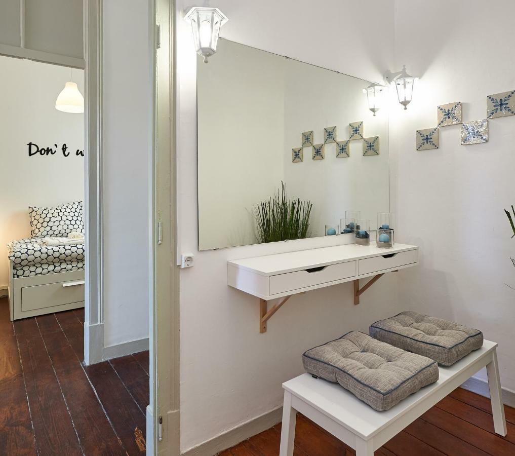 Love Inn Bairro Alto Lisbon Luaran gambar