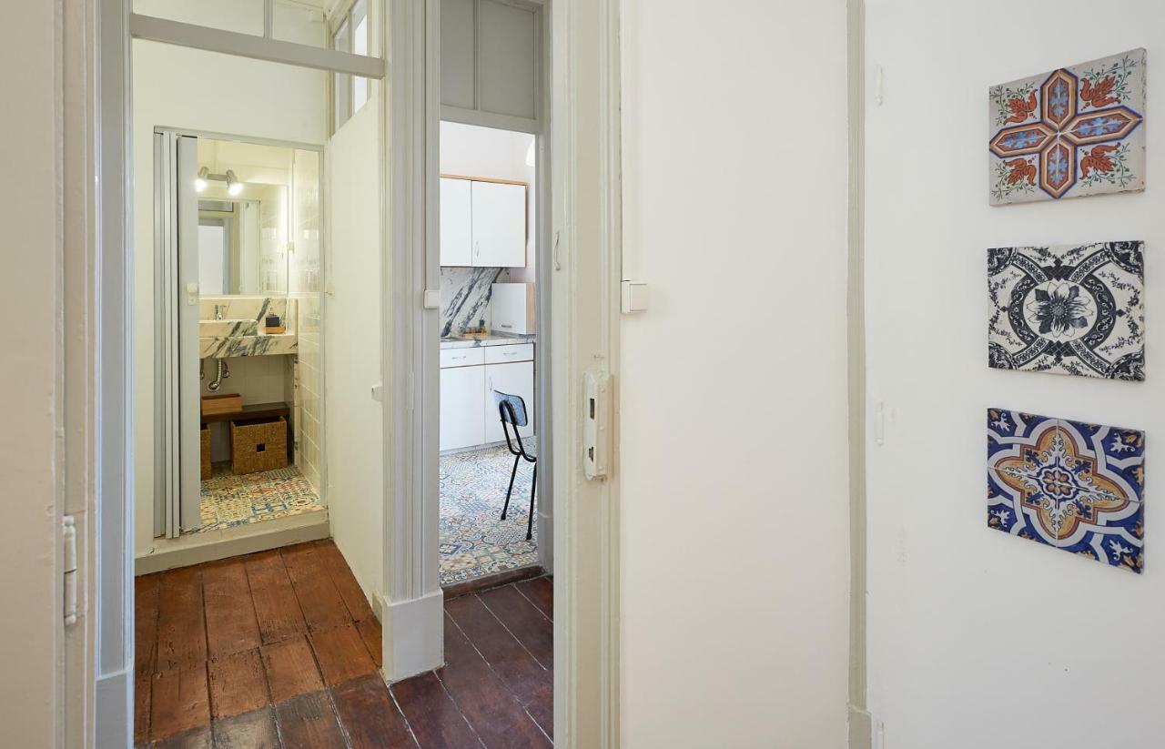 Love Inn Bairro Alto Lisbon Luaran gambar