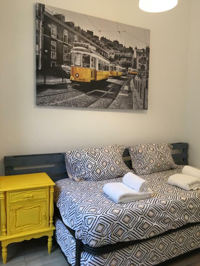Love Inn Bairro Alto Lisbon Luaran gambar